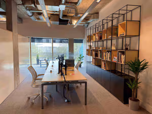 1 Person Coworking Desk