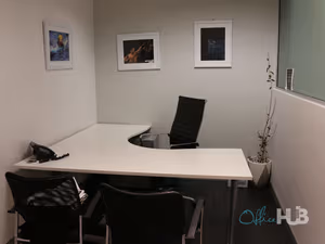 5 Person Private Office