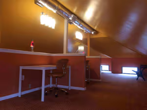 5 Person Coworking Desk