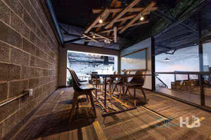 1 Person Coworking Desk