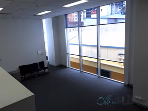 10 Person Private Office