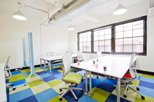 1 Person Coworking Desk