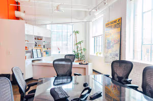 1 Person Coworking Desk