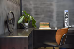 9 Person Private Office