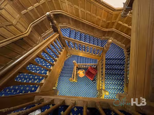 18 Person Private Office