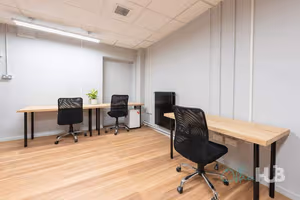 12 Person Private Office