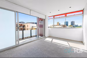 20 Person Private Office