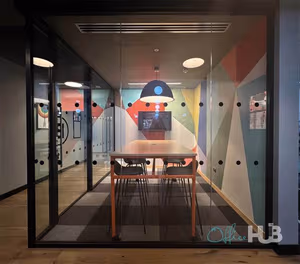 10 Person Private Office