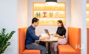 1 Person Coworking Desk