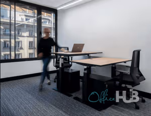 40 Person Private Office