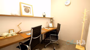 5 Person Private Office