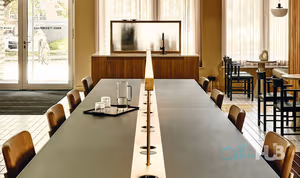 4 Person Private Office