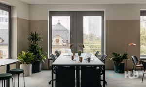 10 Person Private Office