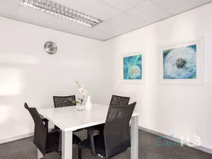 15 Person Private Office