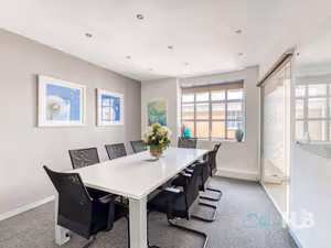 10 Person Private Office