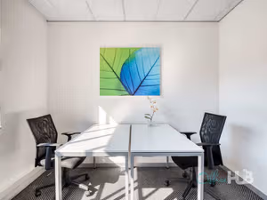 4 Person Private Office