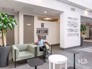 20 Person Private Office