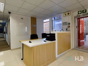 1 Person Coworking Desk