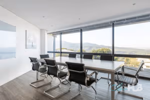 40 Person Private Office