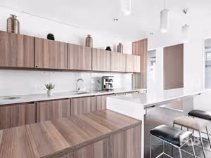 20 Person Private Office