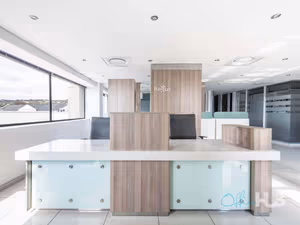 5 Person Private Office