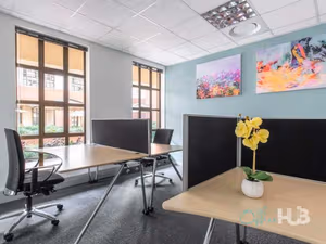 30 Person Private Office