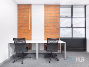 3 Person Private Office