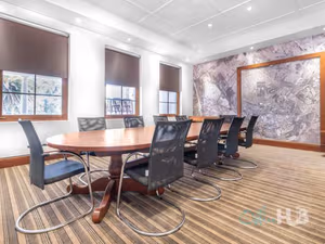 10 Person Private Office