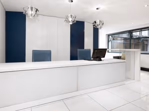 40 Person Private Office