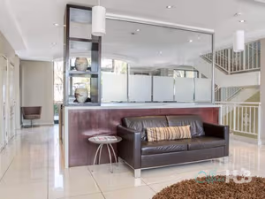 1 Person Private Office