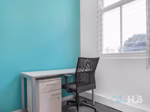 7 Person Private Office