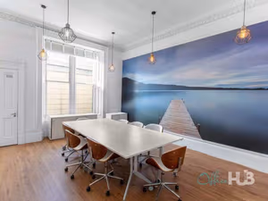 25 Person Private Office