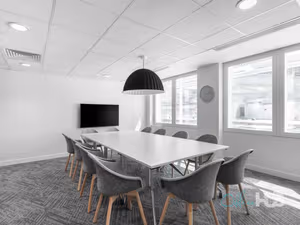 4 Person Private Office