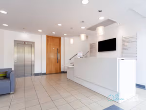 1 Person Private Office