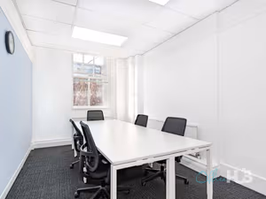 7 Person Private Office