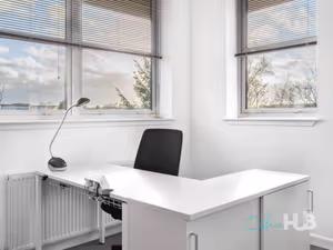 1 Person Private Office