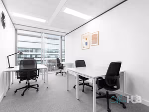 1 Person Private Office