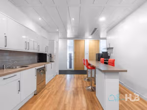 1 Person Private Office