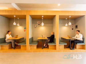 25 Person Private Office
