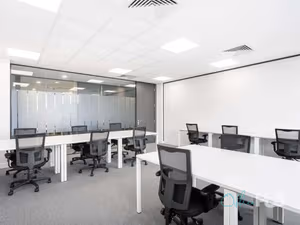 4 Person Private Office