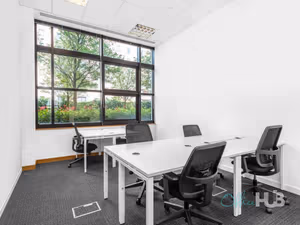 4 Person Private Office