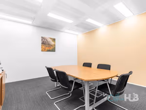40 Person Private Office