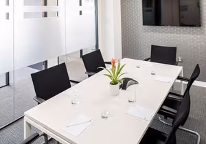 40 Person Private Office