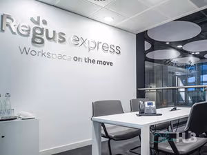 7 Person Private Office