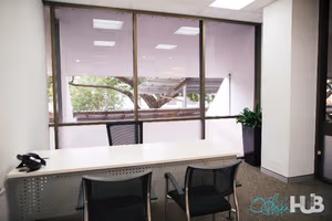 10 Person Private Office