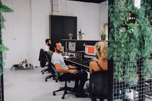 1 Person Coworking Desk