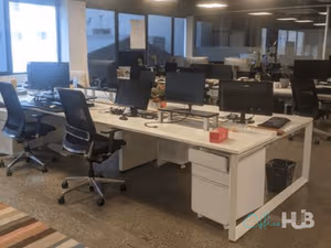 1 Person Shared Office