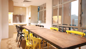 3 Person Private Office