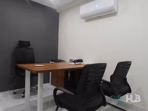 4 Person Coworking Desk