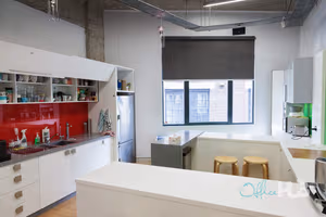 8 Person Shared Office